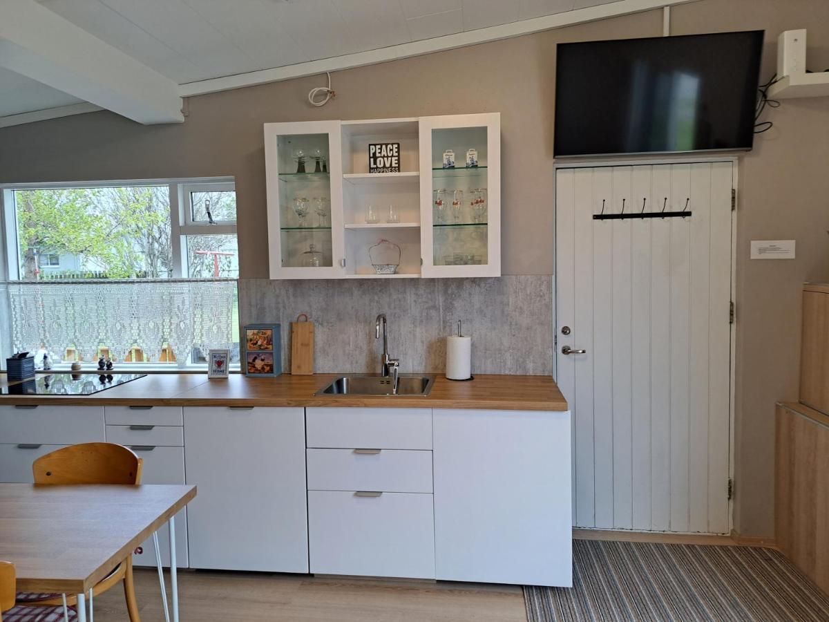 Apartment In The Center Husavik Exterior foto